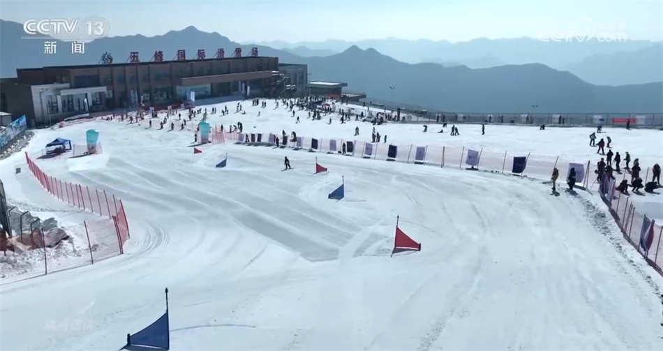 焦点访谈：冰雪经济“热”起来