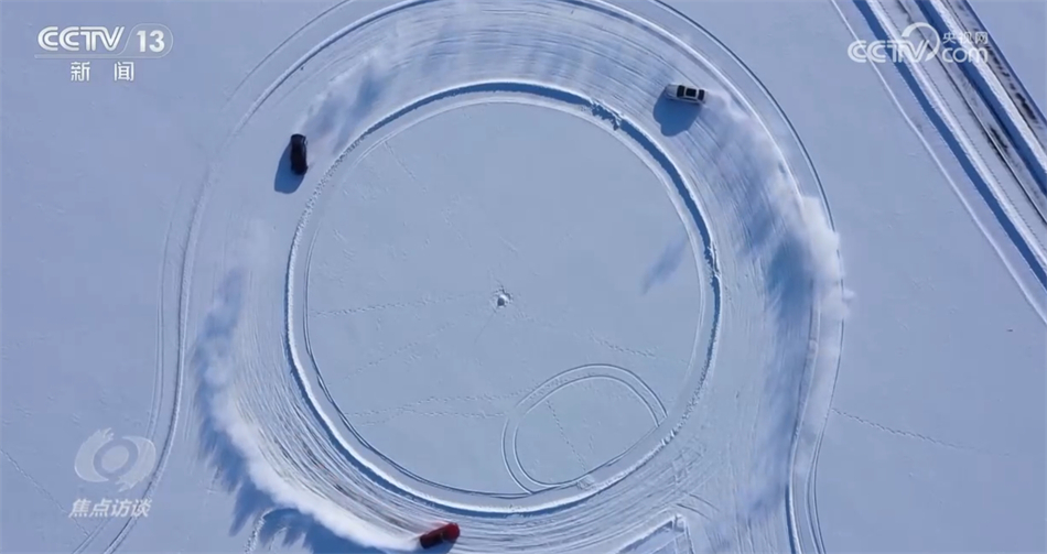 焦点访谈：冰雪经济“热”起来