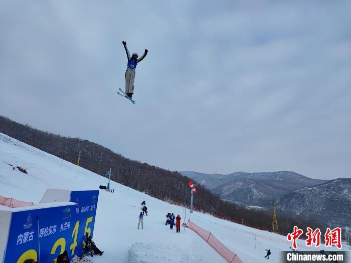 半岛体育官网随冰雪名将探秘“十四冬”：有深情有有热情(图2)