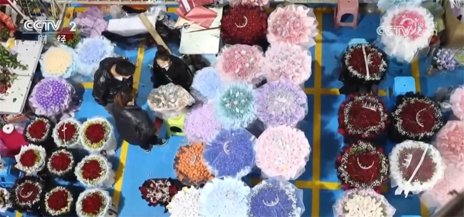 多地花市“花团锦簇”人气旺 姹紫嫣红中涌动浓浓春意