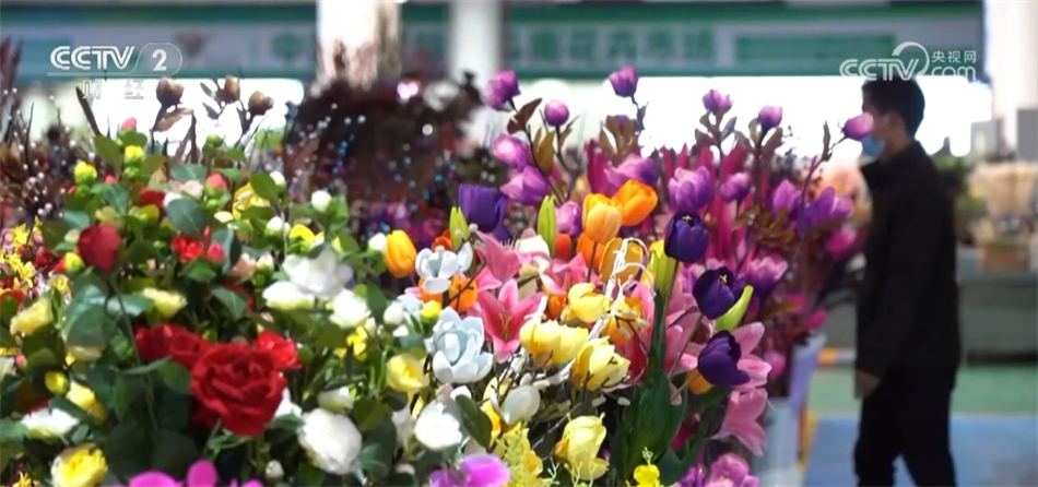 多地花市“花团锦簇”人气旺 姹紫嫣红中涌动浓浓春意