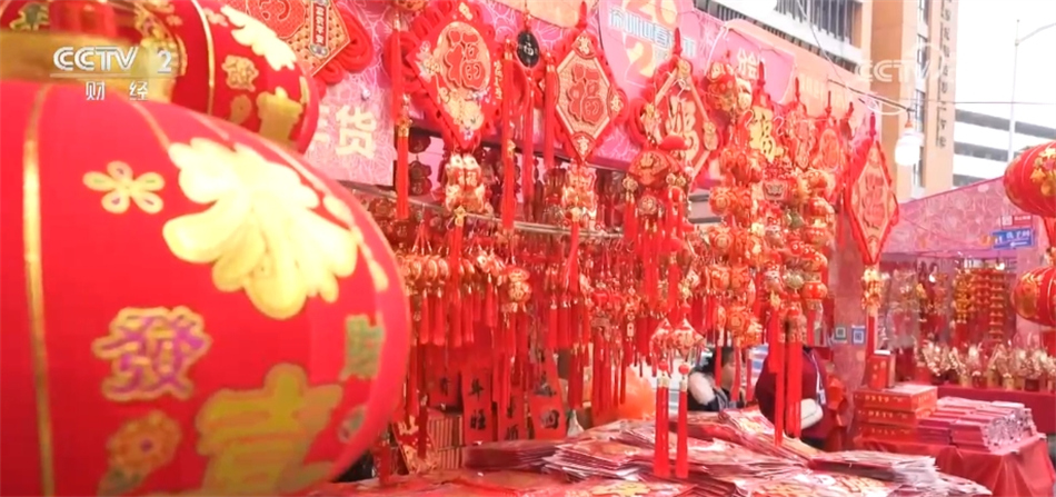 多地花市“花团锦簇”人气旺 姹紫嫣红中涌动浓浓春意