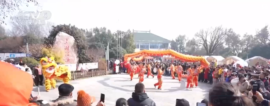 “创意+科技”让游园更具科技范儿 “村BA”贺岁活力满满