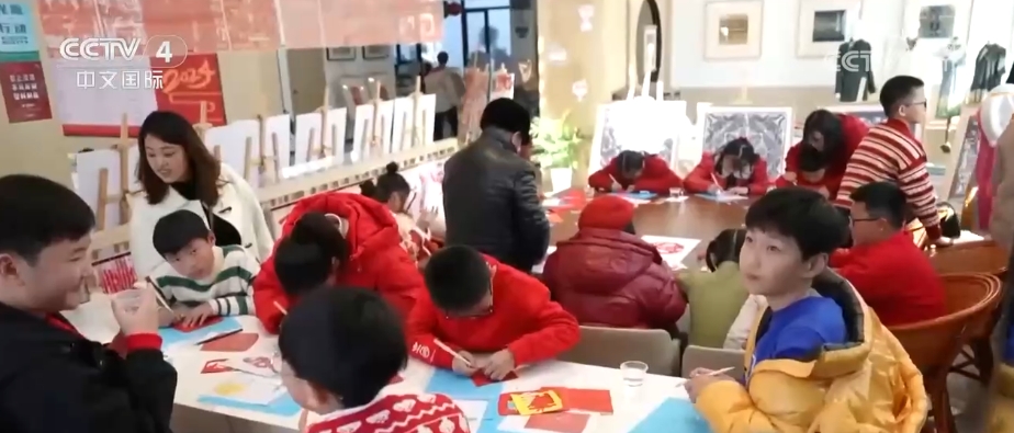 售罄、火爆、开门红……“假日经济”再掀消费热潮