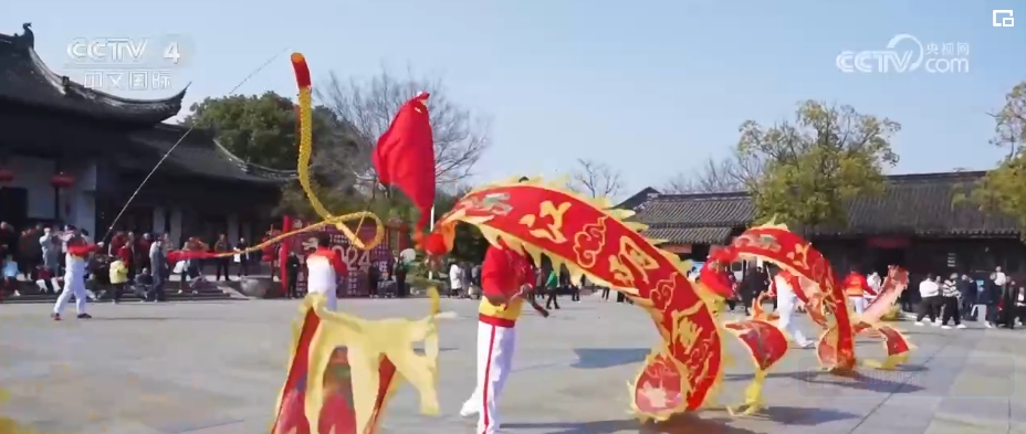 售罄、火爆、开门红……“假日经济”再掀消费热潮