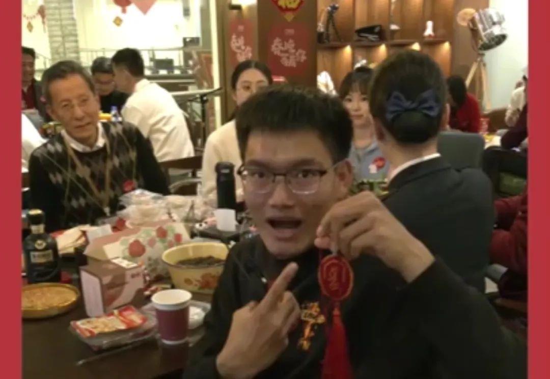 闪闪发光的普通人 春晚等到了你