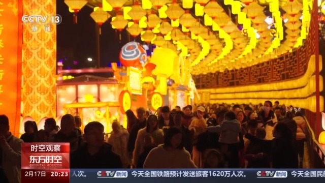 “免签朋友圈”、跨境消费热 今年春节市场这些领域升温→