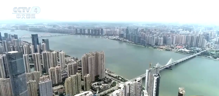 政策利好畅通经济“血脉” 金融“活水”润泽实体经济发展