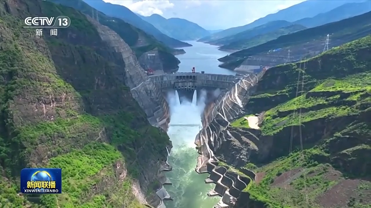 奋进中国式现代化丨加“数”前行！数字中国建设正绘就中国式现代化“新图景”