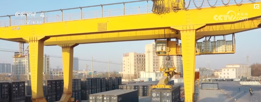 更多商家“包邮新疆”！铁路现代物流体系建设按下“加速键”