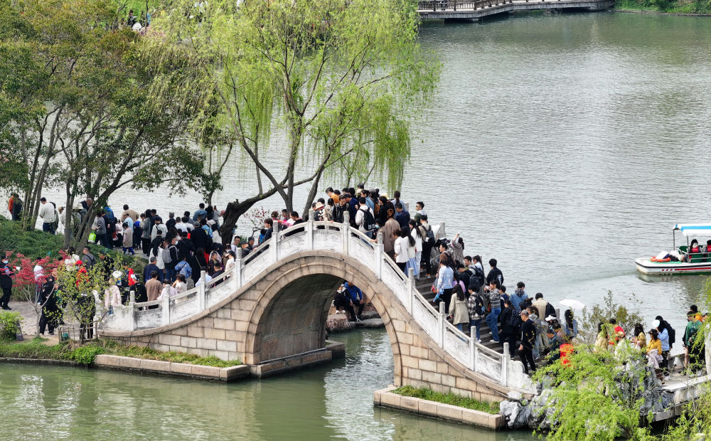 热力十足！从清明小长假看“春日经济”的打开方式