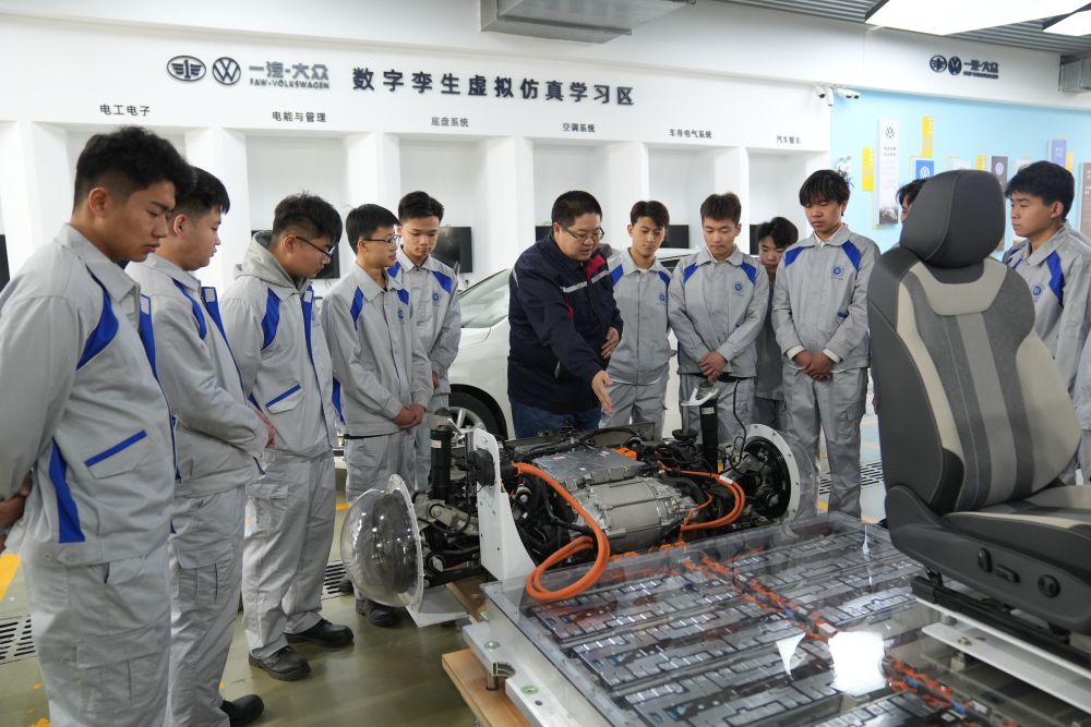 我们的京津冀·共享丨共上“一堂课”，京津冀师生共绘“同心圆”