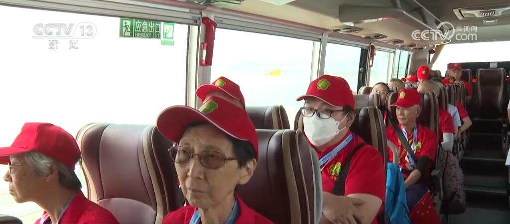 各地开展丰富多样助残日活动 用科技“点亮”残疾人美好生活
