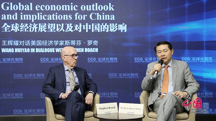 美国经济学家斯蒂芬·罗奇：抵制中国的新能源产品是在错误时间做的错误决定