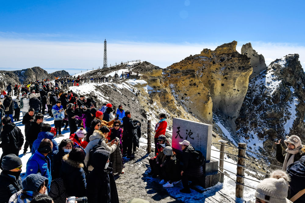 365wm完美体育念好“山字经” 奏响“四季歌”——长白山区域旅游业高质量发展实(图7)