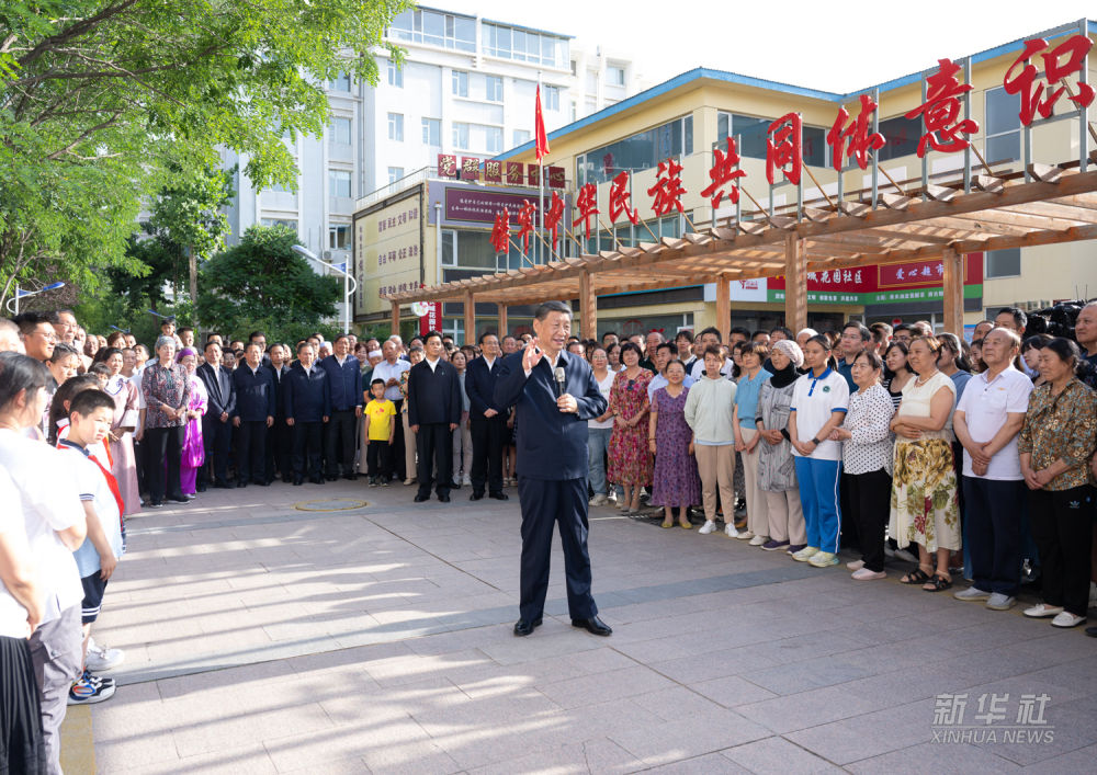 习近平在宁夏考察调研