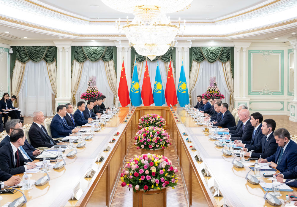 图集丨习近平同哈萨克斯坦总统托卡耶夫举行会谈
