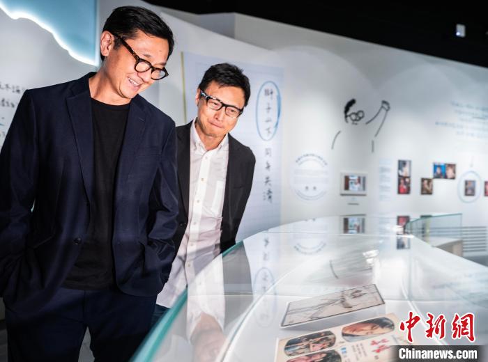 香港文博馆“沧海一声笑”展纪念黄霑逝世二十周年