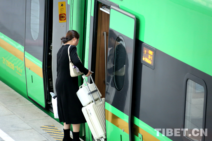 【我们的家园】拉萨火车站：十八载岁月 不止拉近了时空距离