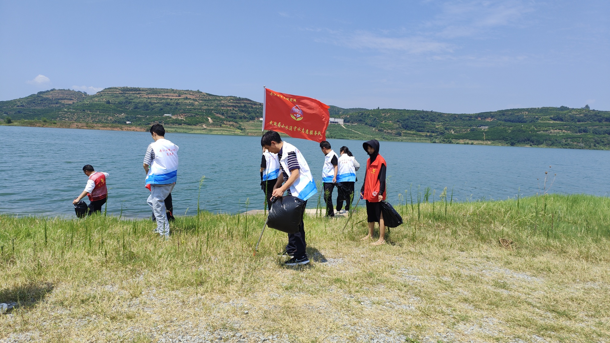 一习话丨“携手打造青山常在、绿水长流、空气常新的美丽中国”