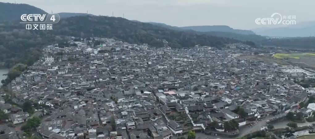 从宝岛台湾到彩云之南 海峡两岸参访团走进滇西