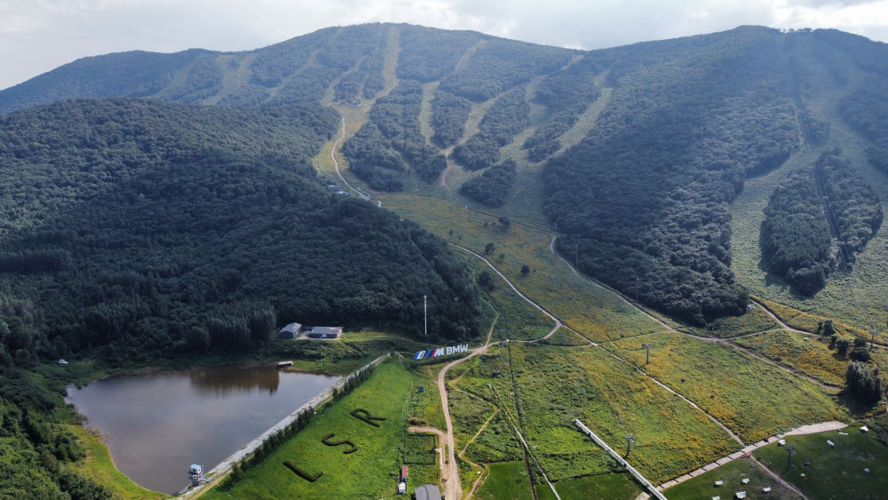 新华全媒+·新时代中国调研行之看区域·东北篇｜白山黑水客云集-东北生态旅游高质量发展掠影