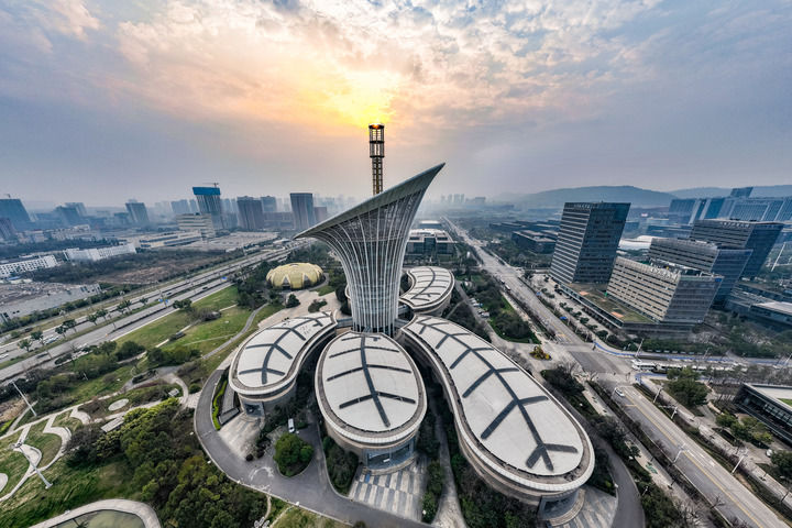 新华深读|十个维度给新一轮中部崛起画像 新华深读|十个维度给新一轮中部崛起画像