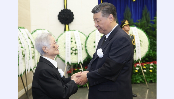 任建新同志遗体在京火化 习近平李强赵乐际王沪宁蔡奇丁薛祥李希韩正等到八宝山革命公墓送别