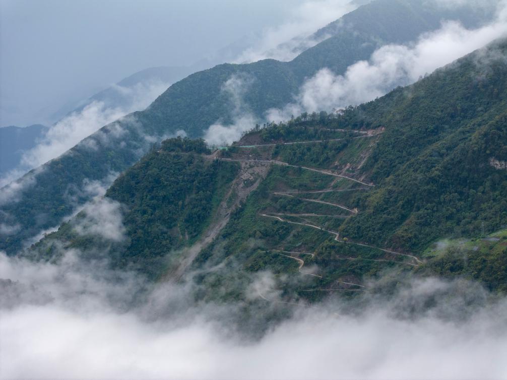 中国故事丨大山里的珞巴族：一跃千年，追逐幸福