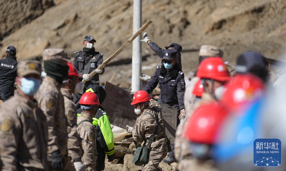 定日6.8级地震丨人民警察节，我在抗震救灾现场