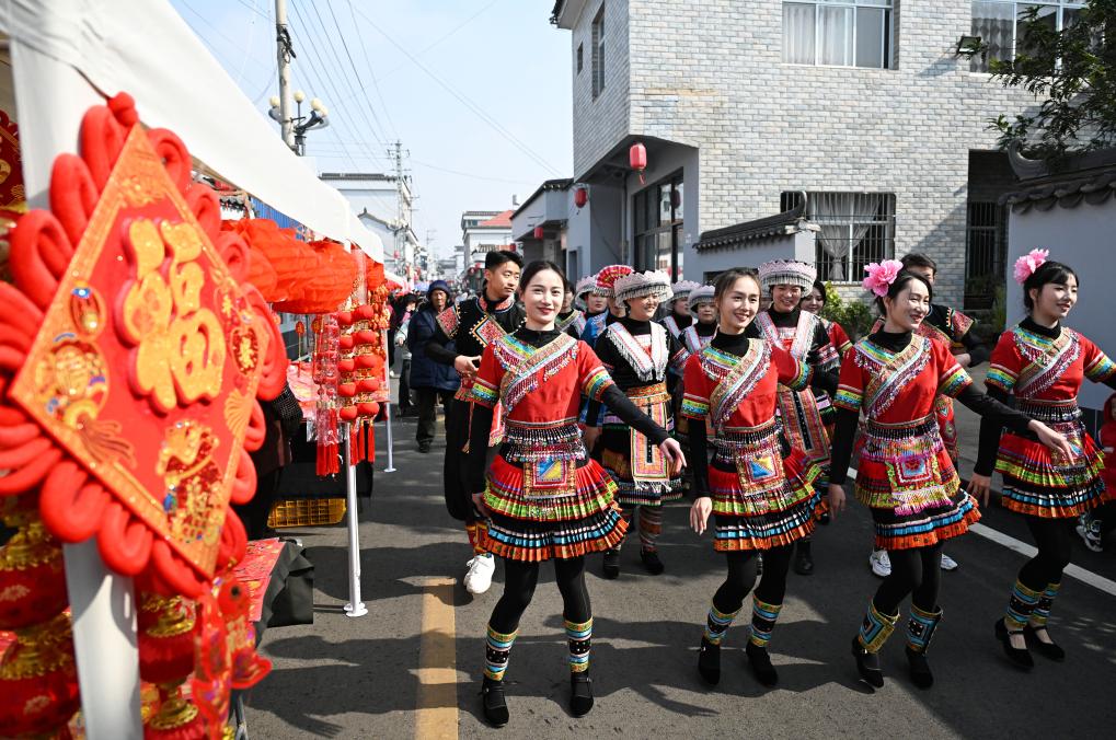 “二十七 赶大集” 看各地热闹非凡活力满满