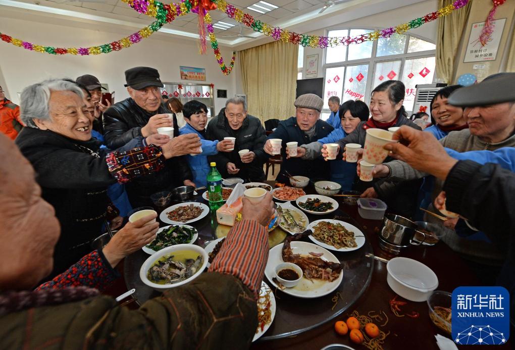 时光相册丨我们的春节·吃年夜饭喽！