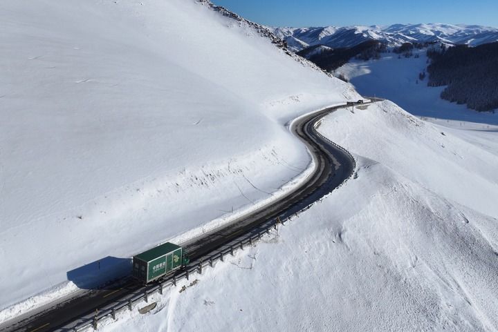 “雪原信使”——别克：边境邮路上乡亲等着我