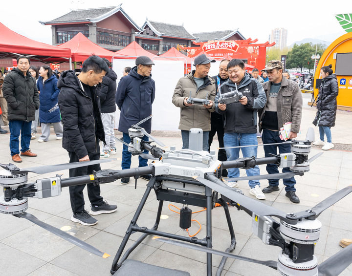 中国经济新春新观察｜人勤春来早——“用工忙”折射中国经济“开门稳”