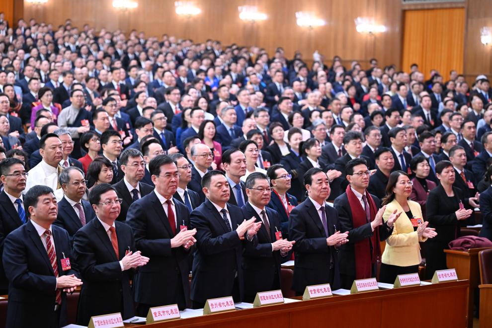 十四届全国人大三次会议开幕会在京举行