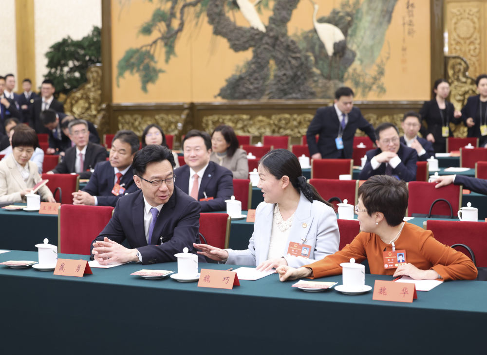 两会第一观察·瞬间|独家相册:“总书记再到我们团参加审议” 两会第一观察·瞬间|独家相册:“总书记再到我们团参加审议”