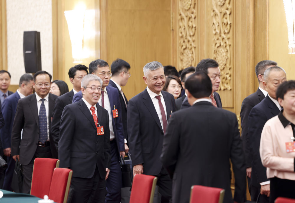 两会第一观察·瞬间|独家相册:“总书记再到我们团参加审议” 两会第一观察·瞬间|独家相册:“总书记再到我们团参加审议”