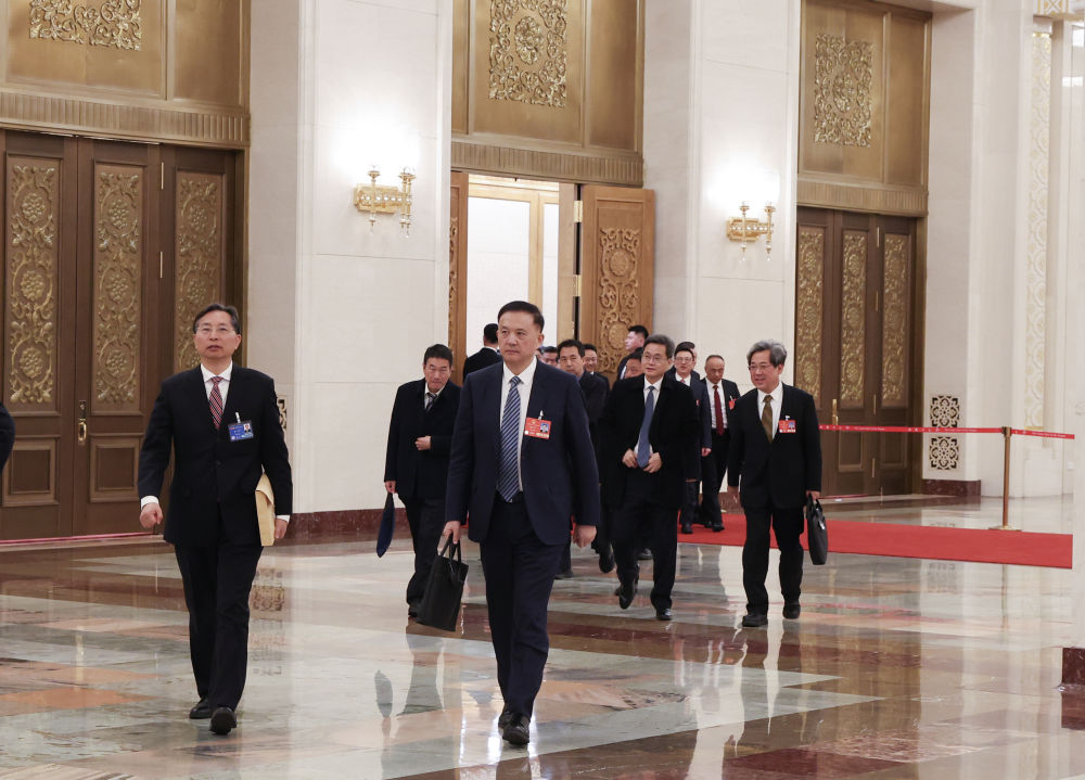 两会第一观察·瞬间|独家相册:“总书记再到我们团参加审议” 两会第一观察·瞬间|独家相册:“总书记再到我们团参加审议”