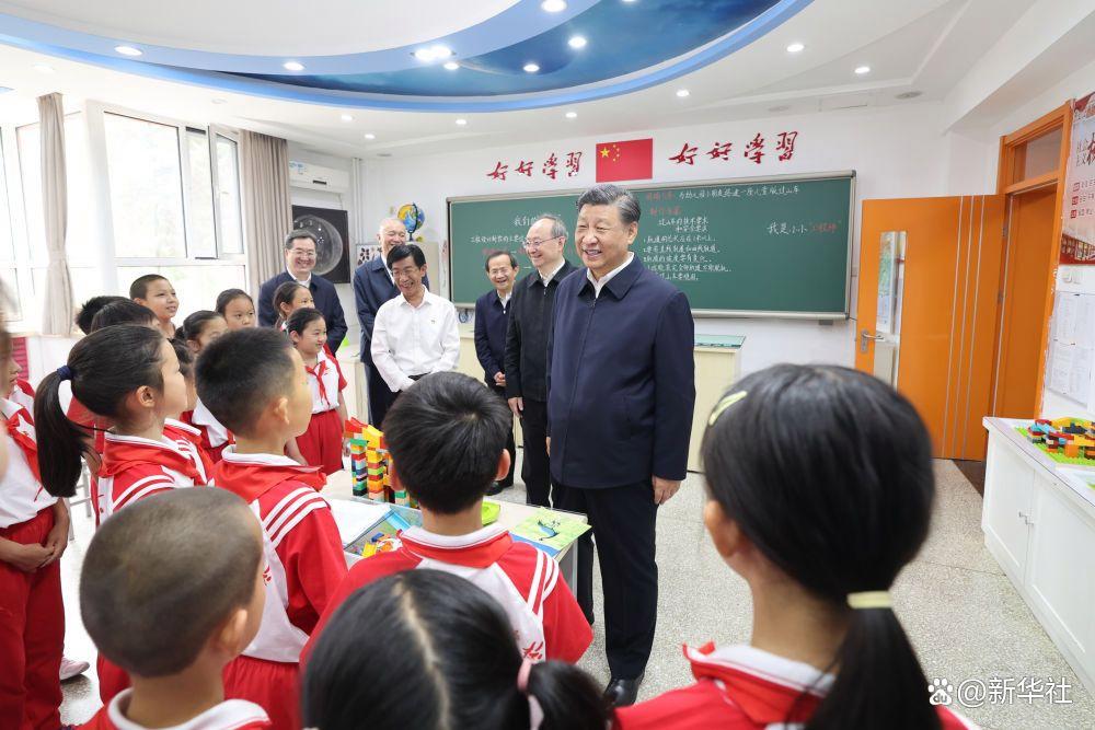 镜观·领航｜教育强则国家强
