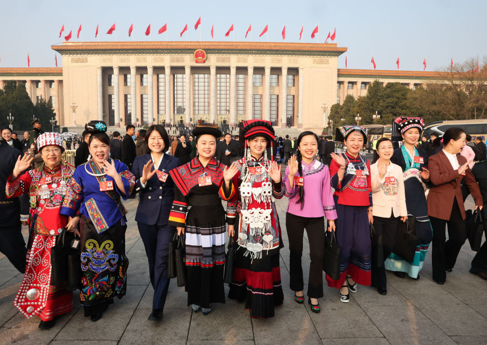 两会·影像链接|听见她们的声音 两会·影像链接|听见她们的声音