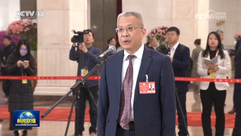 全国政协十四届三次会议第二场“委员通道”开启