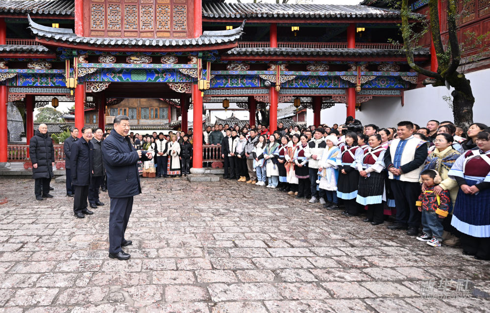 习近平在云南丽江市考察调研