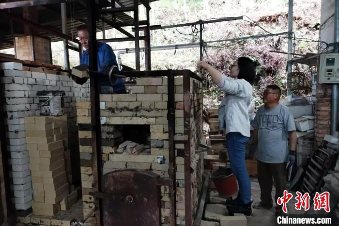 台湾教师逐梦瓷都德化：助力两岸文化交流