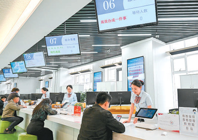 以法治护航民营经济高质量发展（锐财经）