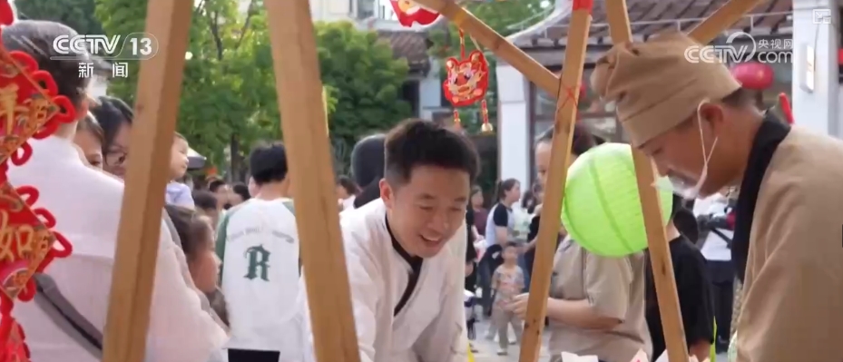 “五一”消费市场呈现新变化 众多“独一无二”消费场景“破圈”圈粉