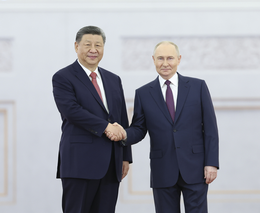 习近平同俄罗斯总统普京会谈