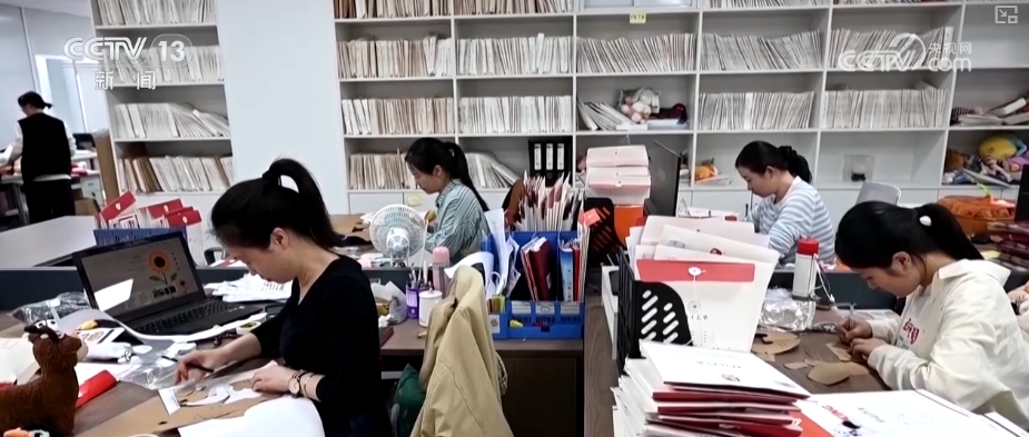 毛绒玩具勇闯“大市场” 企业做足“内功”凭借新技术开拓更广海外新市场