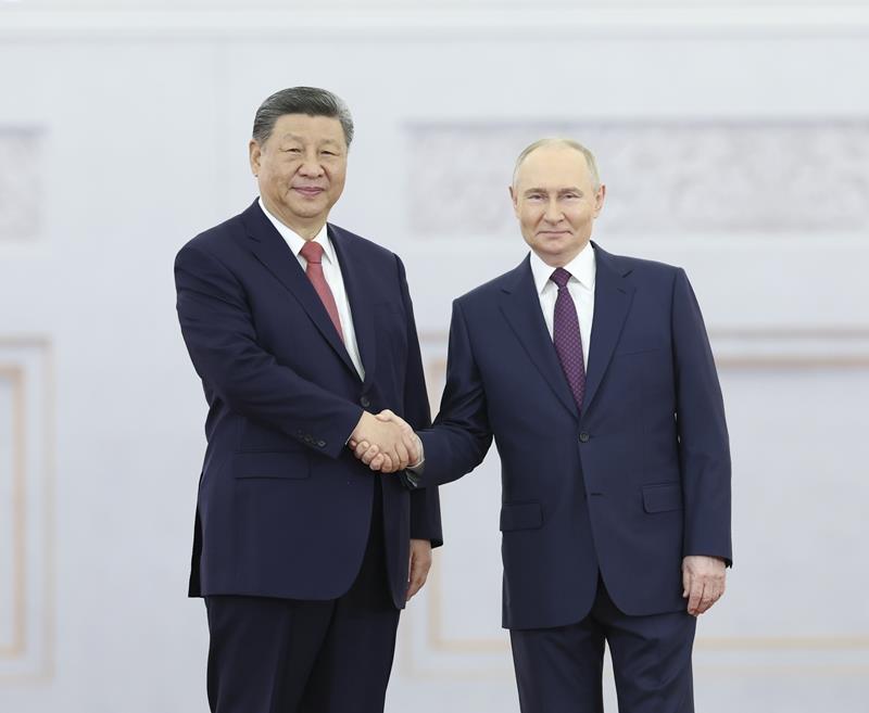 时政微观察丨团结就是力量，合作才能共赢