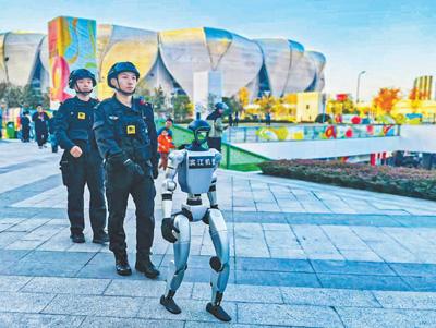 人形机器人加速“进化”（新时代画卷）