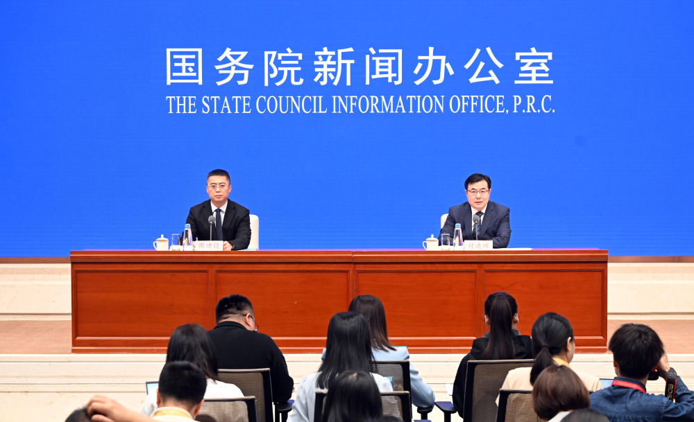 中国经济顶压前行！四月成绩单透出五大发展韧性